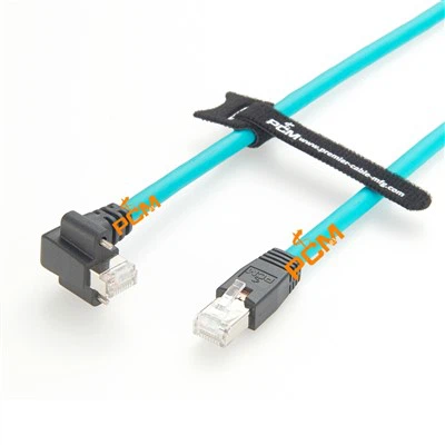Dolje kut RJ45 Cat6a gige kabel